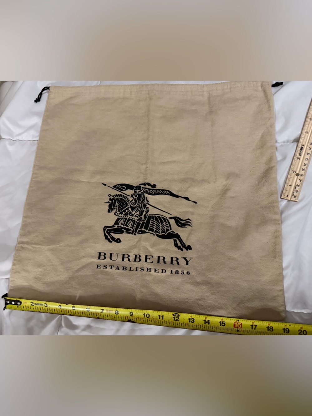 Burberry Beige Drawstring Dust Bag with Black Equestrian Logo - Picture 2 of 4